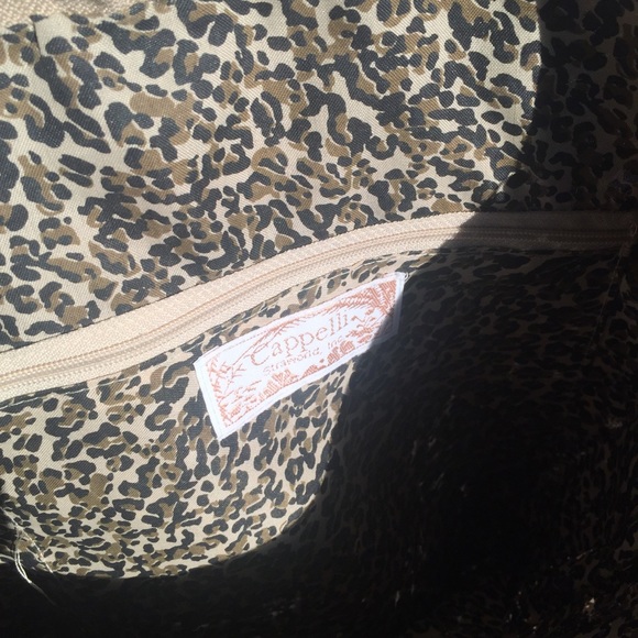 Cappelli Straworld- Cute Straw Purse - Picture 8 of 8